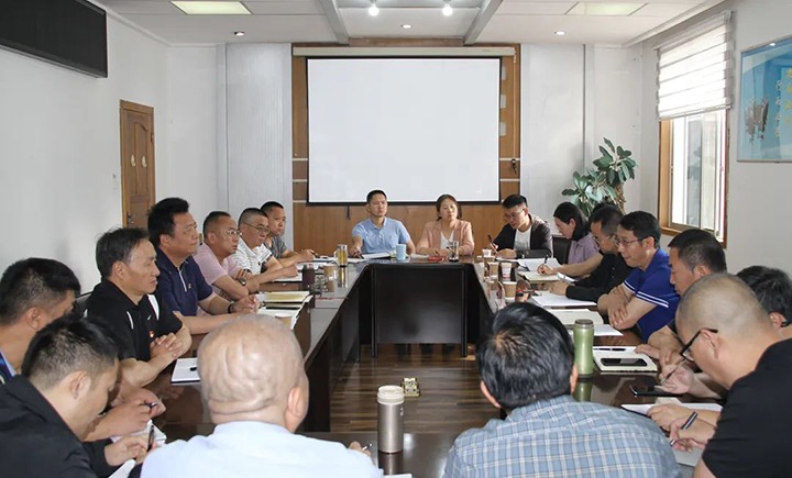 【主题教育】云煤（天博）集团党委委员、副总司理缪和星到恒通煤业公司开展主题教育调研
