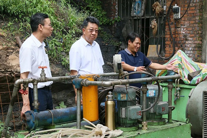 【主题教育】云煤（天博）集团专职外部董事寸延峰到羊场煤矿公司开展主题教育调研
